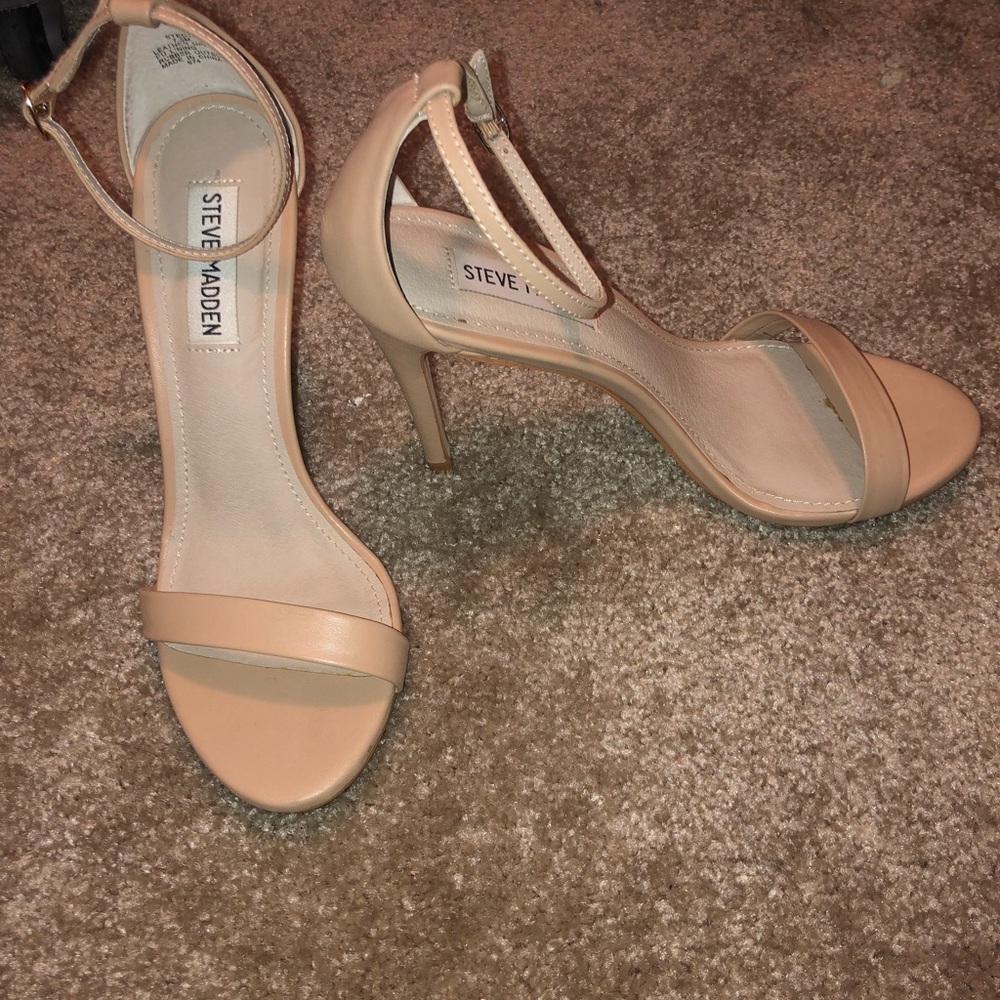 Steve Madden Stecy Sandals